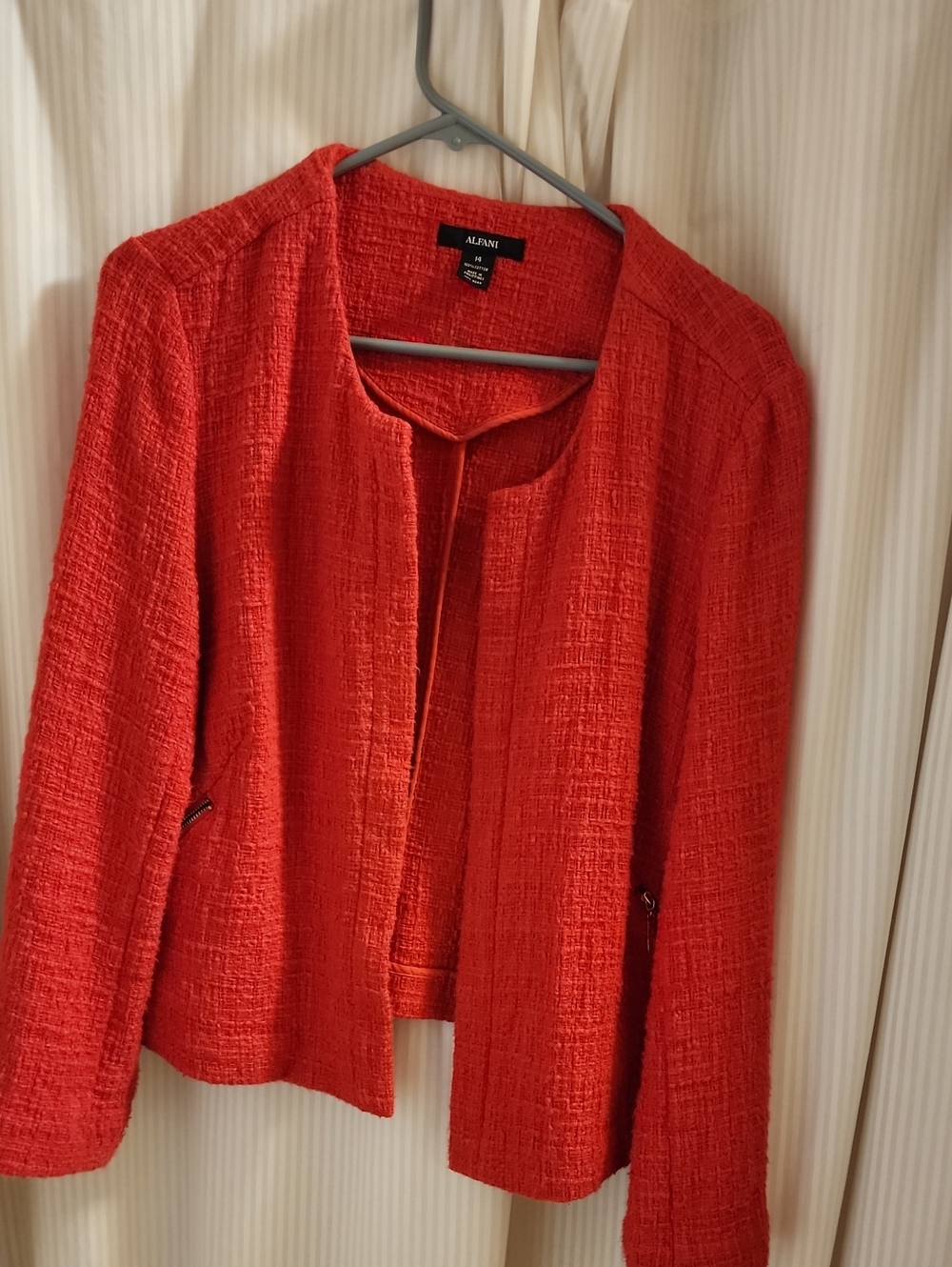 Alfani Women's Bright Red Textured Collarless Blazer